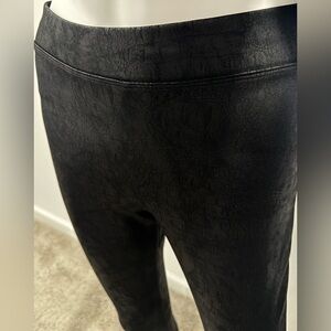 Express Black Textured Leggings Size S